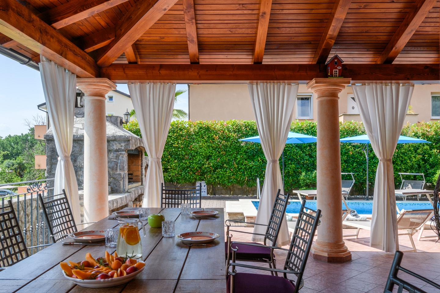 Modern kitchen and dining area in luxury villa Opatija for large families